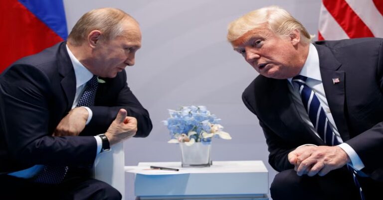 TRUMP DICE QUE SE REUNIRÁ CON PUTIN CUANDO SEA POSIBLE ORGANIZAR UN ENCUENTRO 6 En la foto, Vladimir Putin y Donald Trump